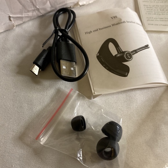 (AC) business Bluetooth earpiece - Picture 3 of 9